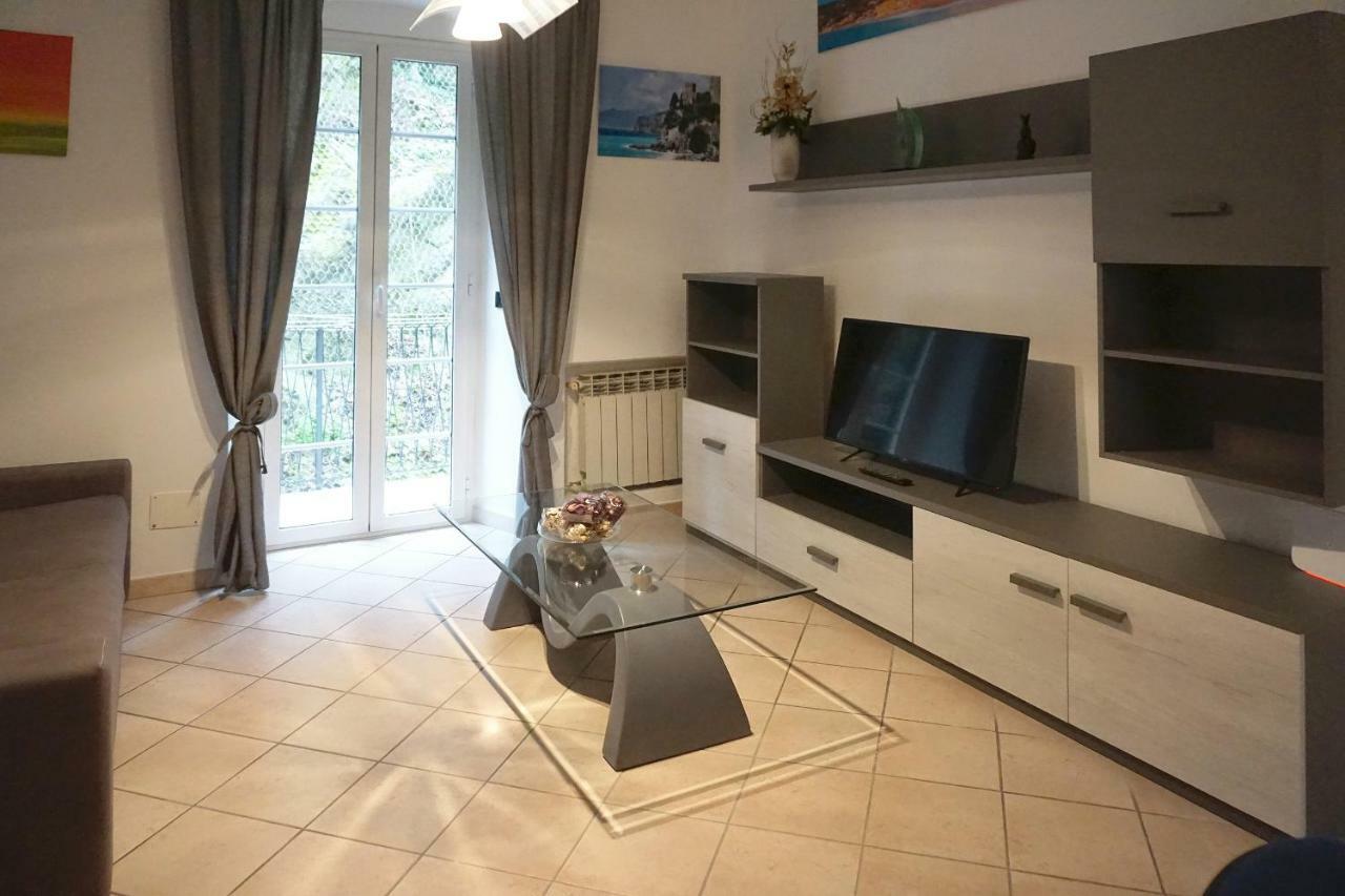 Appartement Finalborgo Location à Finale Ligure Extérieur photo